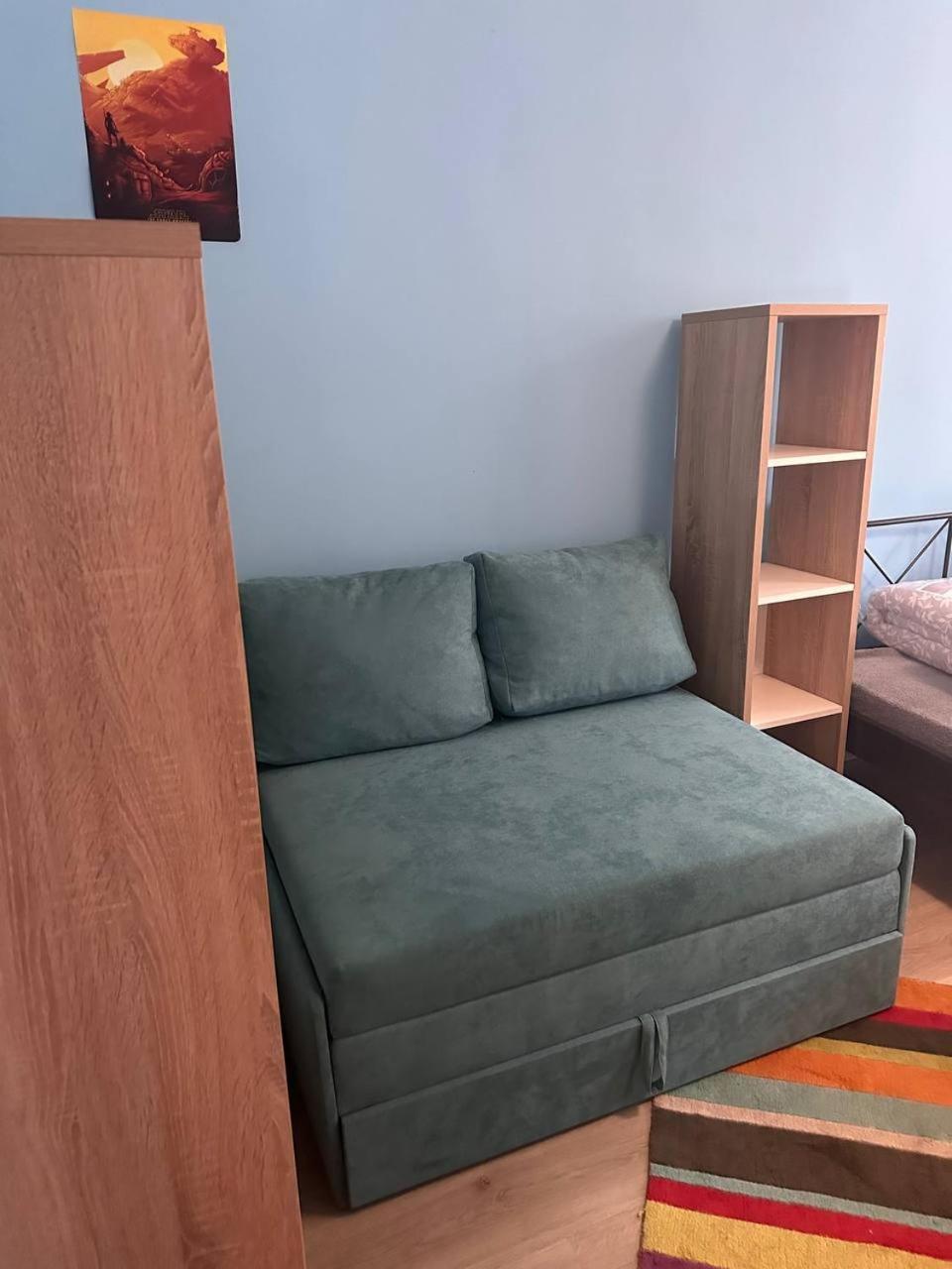 Appartement Біля Залізничного Вокзалу Вулиця Олени Степанівни 33Б à Lviv Extérieur photo